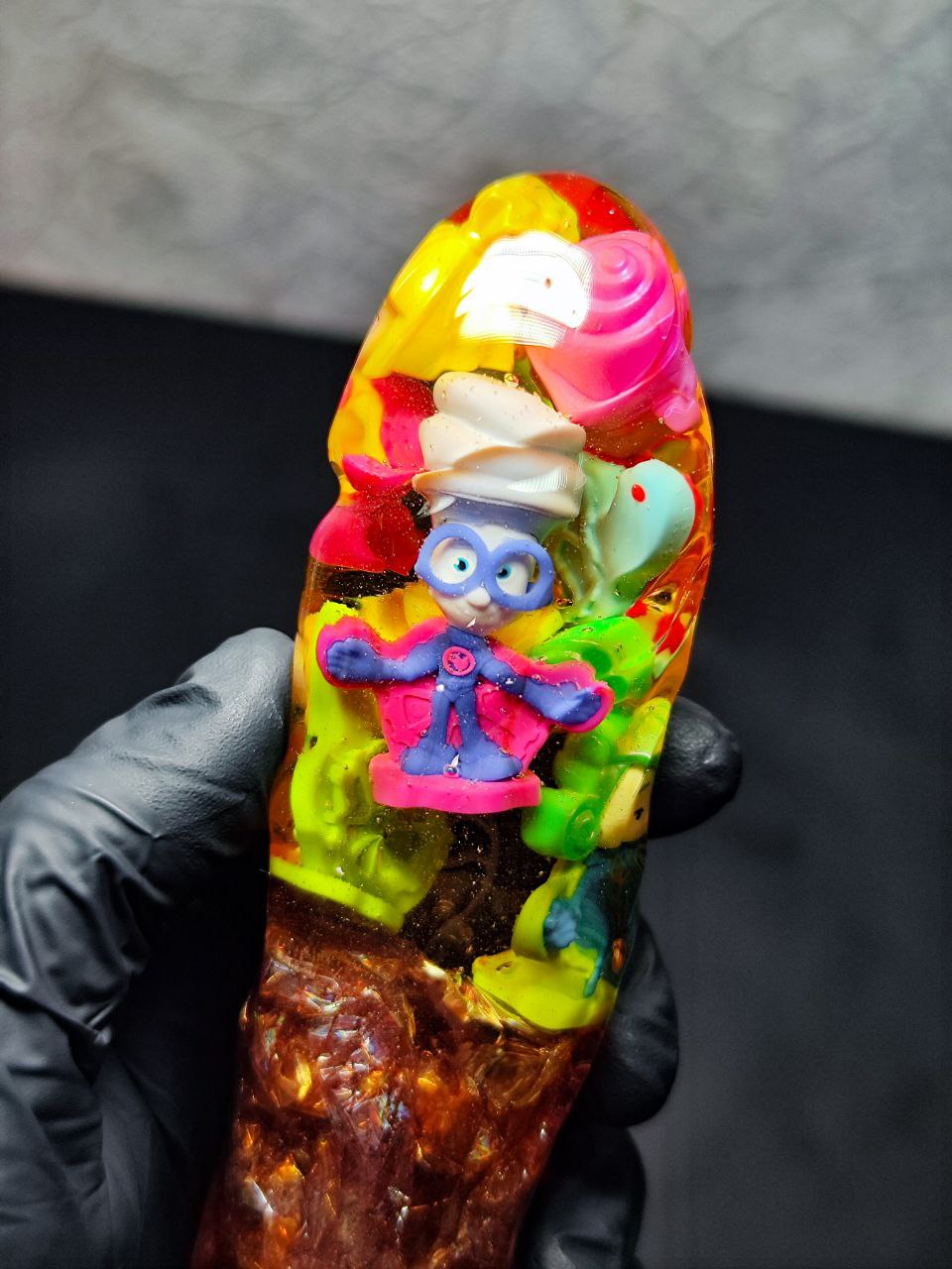 16 cm figure with characters from the Fixies cartoon.