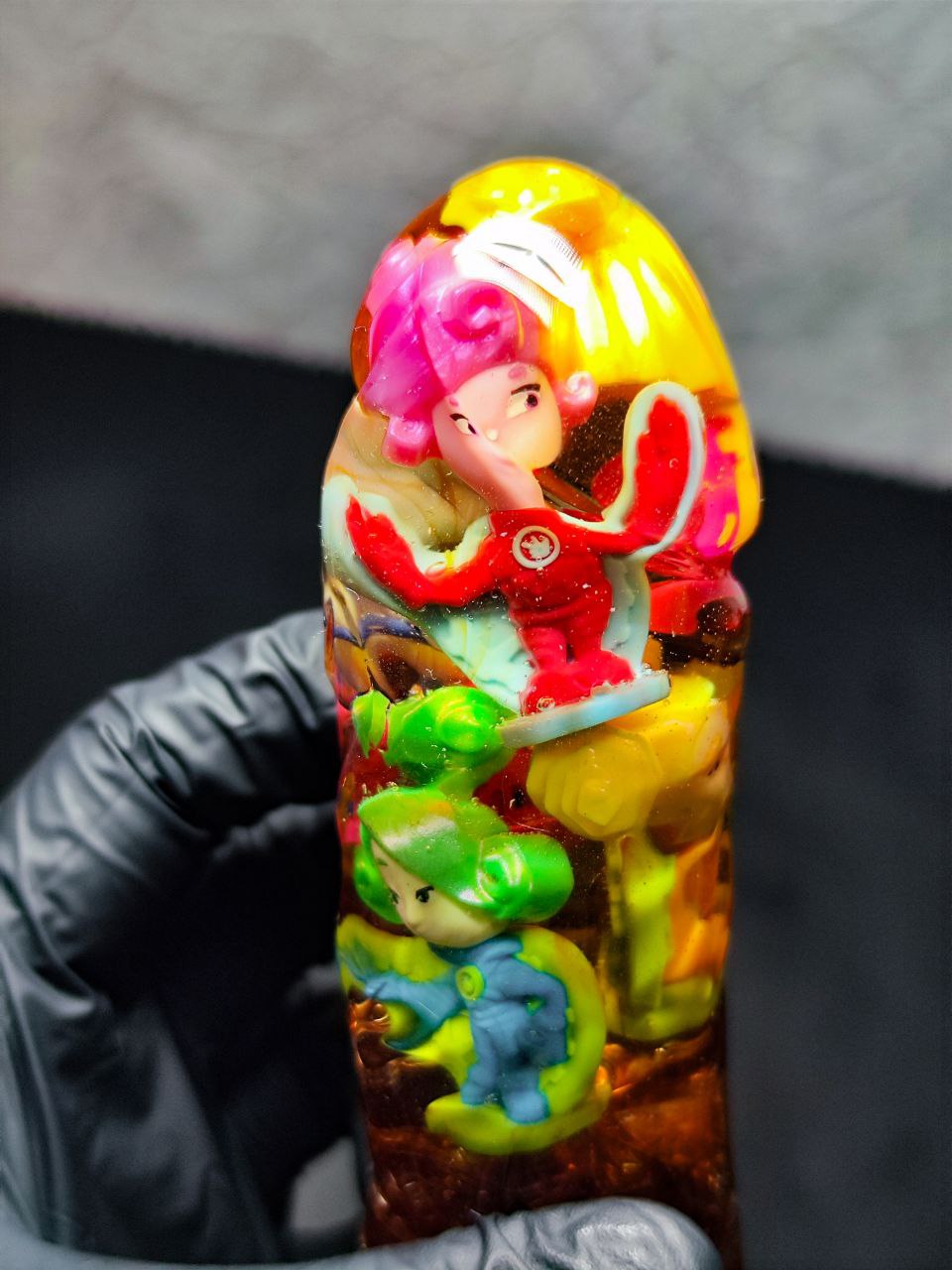 16 cm figure with characters from the Fixies cartoon.