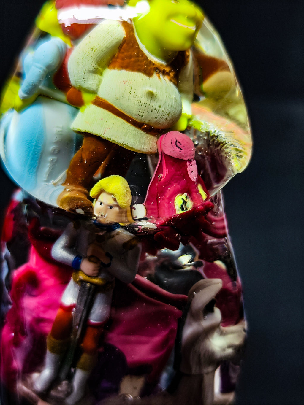 Ogre and all the cartoon characters 22cm