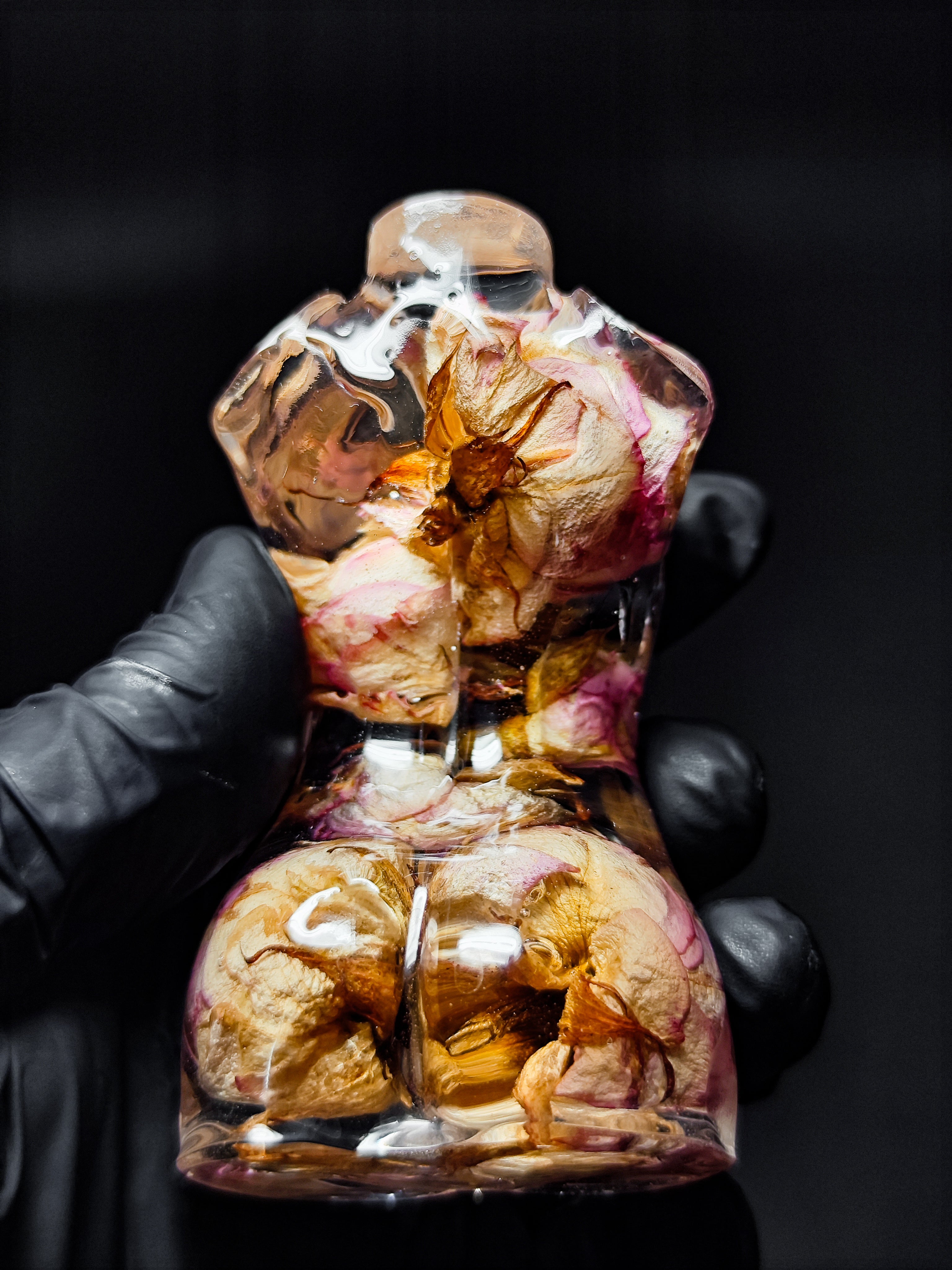 🌹9 cm figurine with roses❤️