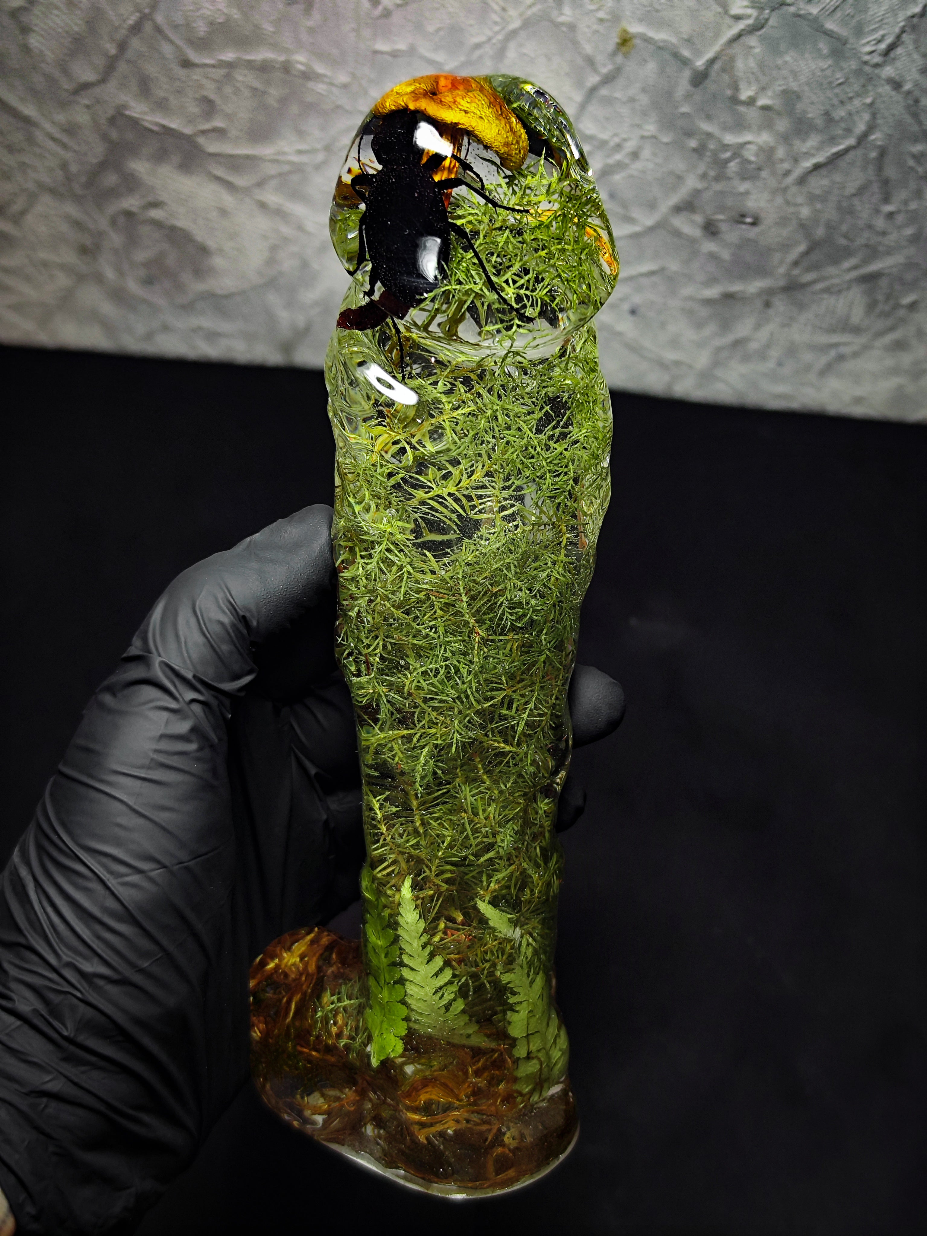 (22cm)🍄‍🟫Handmade Epoxy Resin Sculpture – “Forest Essence” Male Form with a Beetle, a Mushroom, Fern, Moss | Botanical Fantasy Décor (Adults Only)