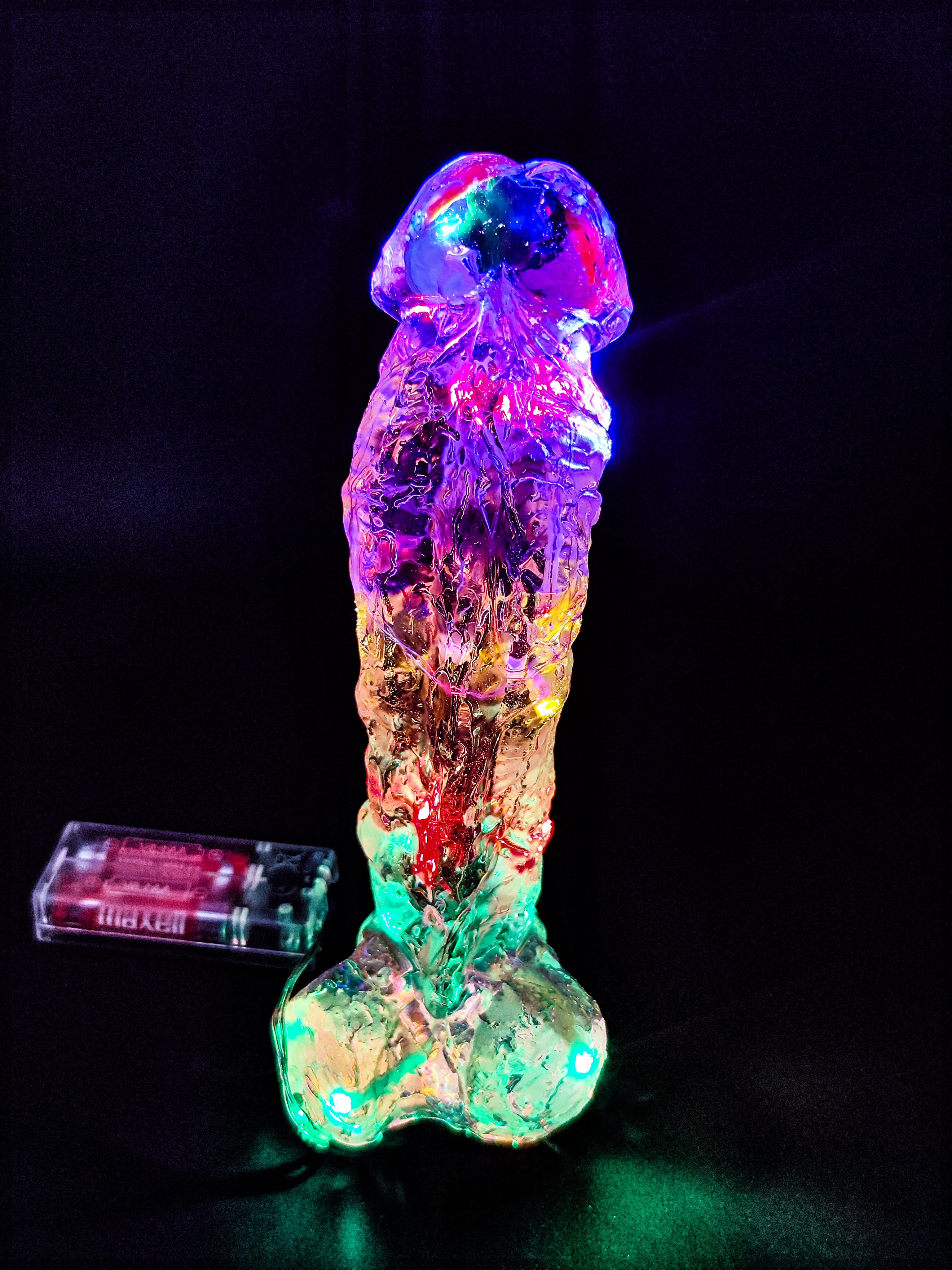 New Year's figure 22 cm with battery-operated garland.