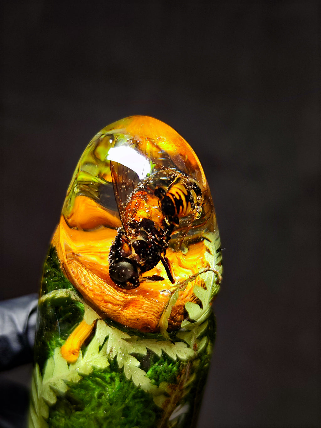 🌿🐝🍄‍🟫🐞Handmade Epoxy Resin Sculpture with Wasp, Ladybug, Mushroom, Fern, Moss(16cm|6.3in|free shipping)