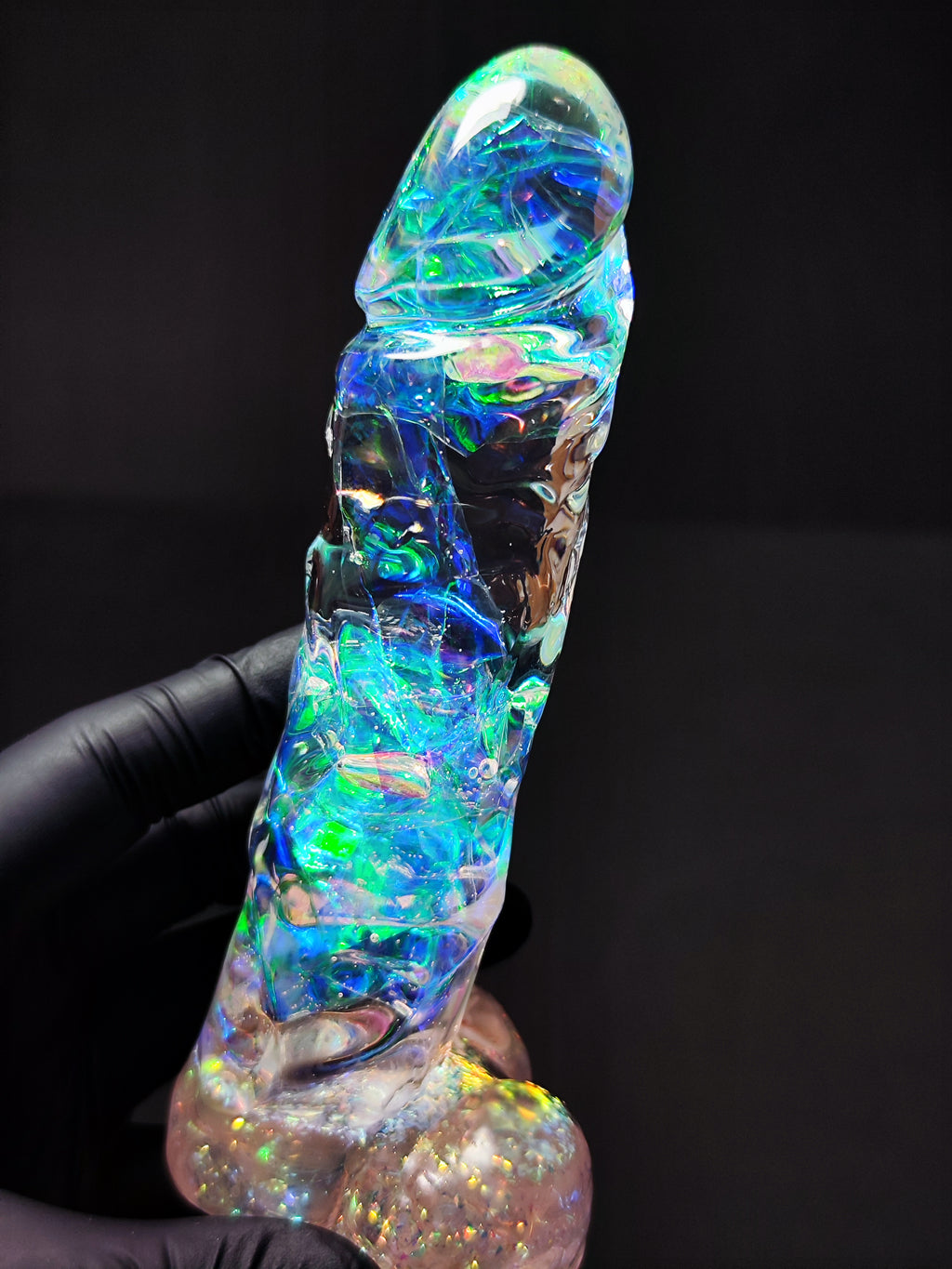 ✨ Handmade Epoxy Resin Sculpture – Cosmic Crystal 16cm