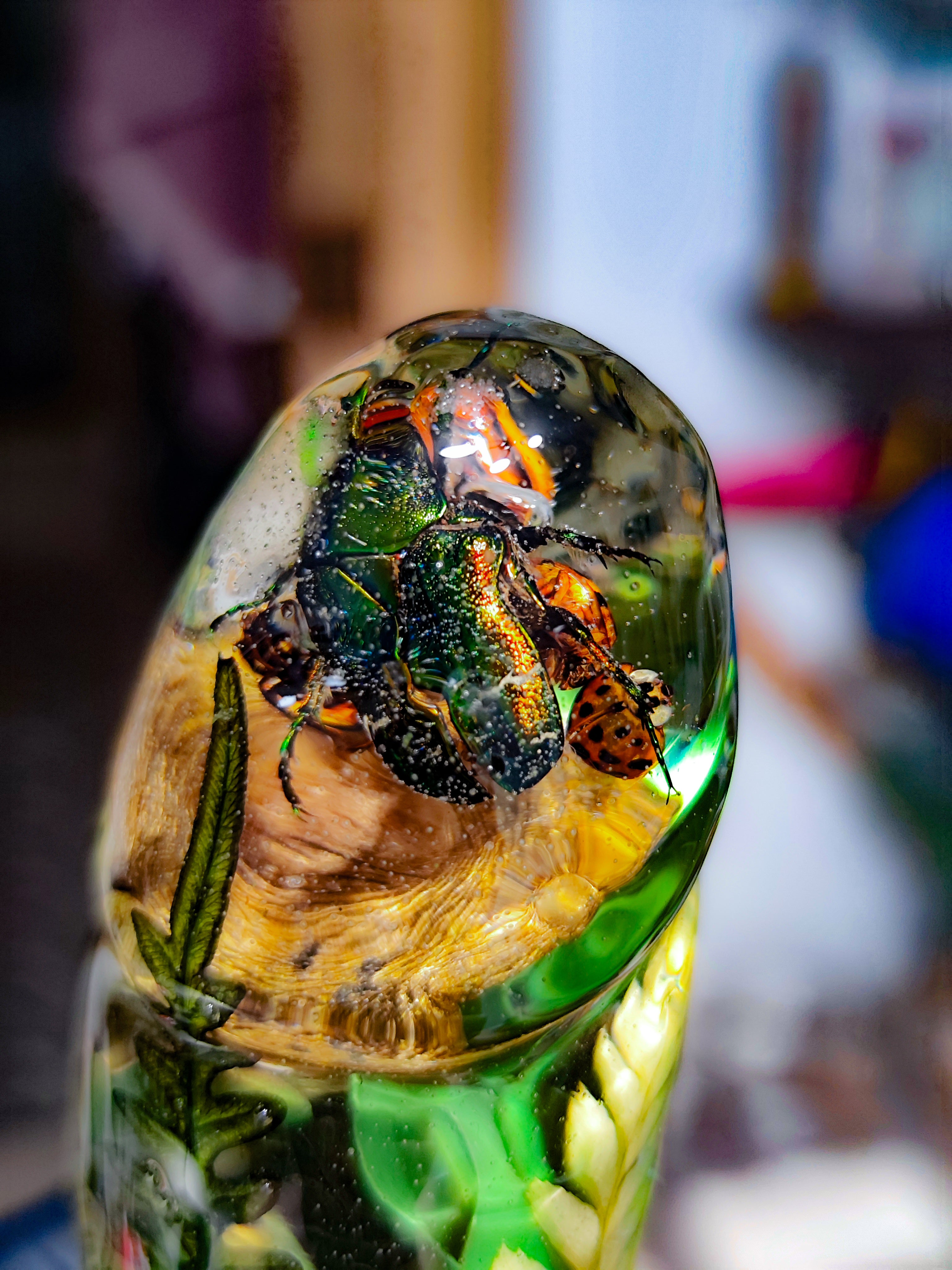 🌿🪲🍄‍🟫🐞Handmade Epoxy Resin Sculpture with Bronze beetle, Ladybug, Mushroom, Fern, Moss(16cm|6.3in|free shipping)