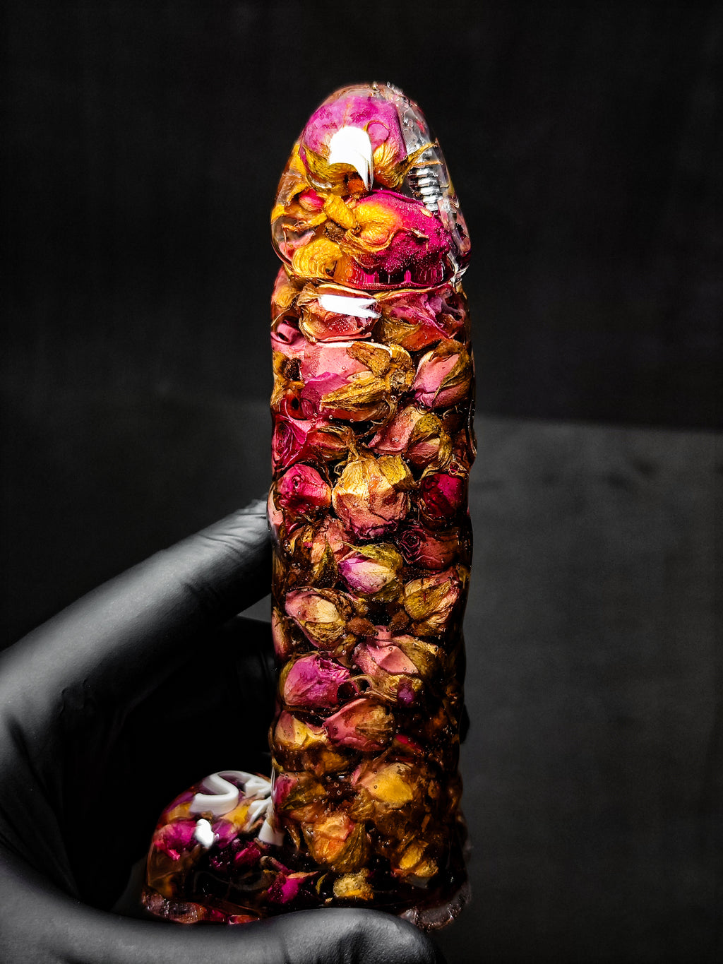 🌹 Handmade Epoxy Resin Sculpture with Roses and Sword 🗡️Adults Only (16 cm)