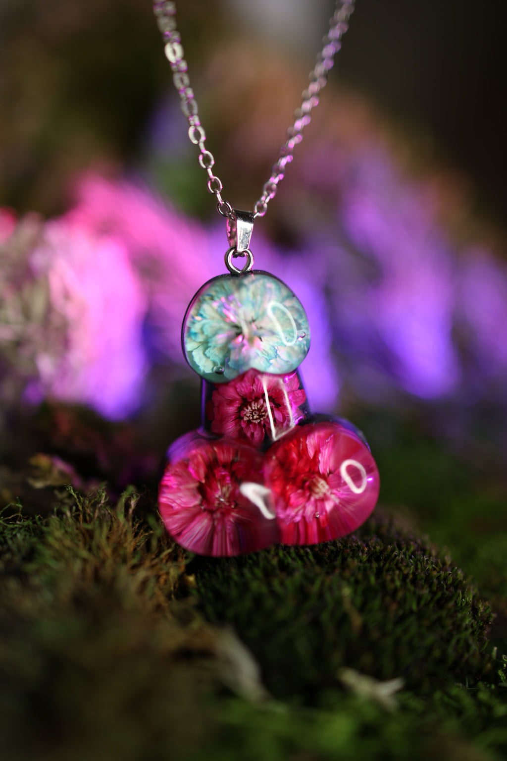 🩵❤️Pendant 1.4in|3.6cm with Raspberry and blue pearl (free shipping)